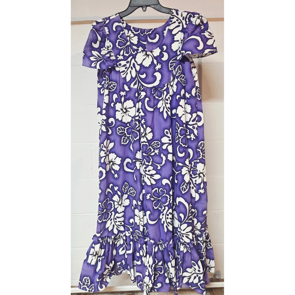 Royal Creations Purple Hibiscus Floral Hawaiian Muumuu Dress Ruffle Pocket Crisp